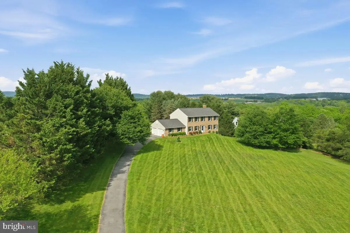 2700 Poffenberger Rd, Middletown, MD 21769 - #1