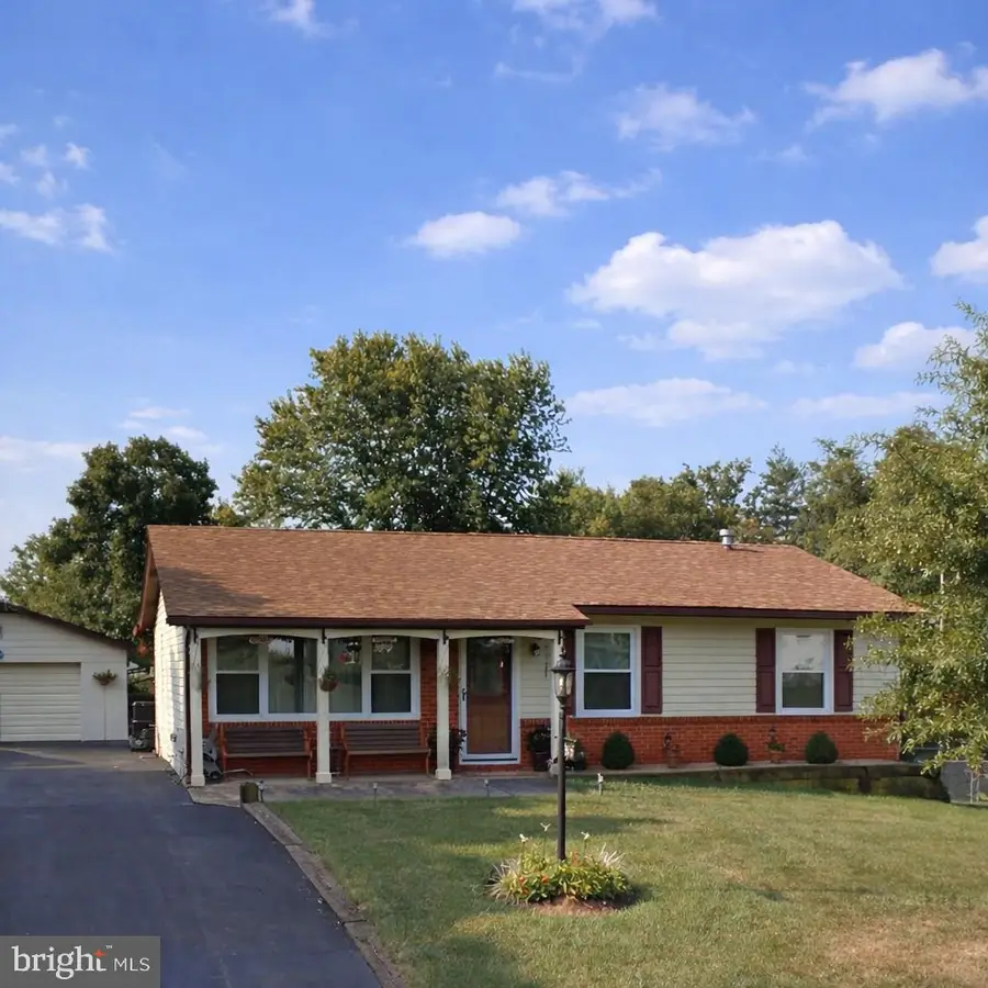 3895 Gibbons Rd, Point Of Rocks, MD 21777 - #2