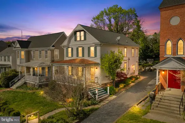 25 E A St E, BRUNSWICK, MD 21716