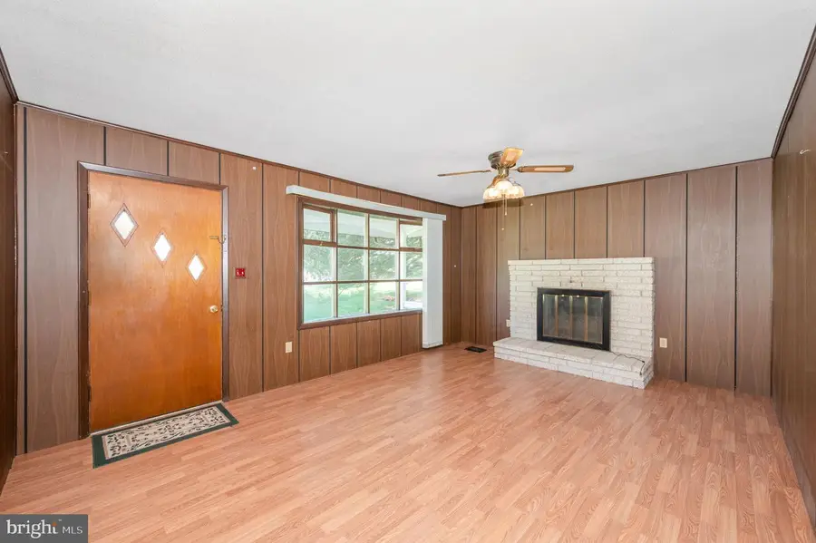 11623 Daysville Rd, Frederick, MD 21701 - #2