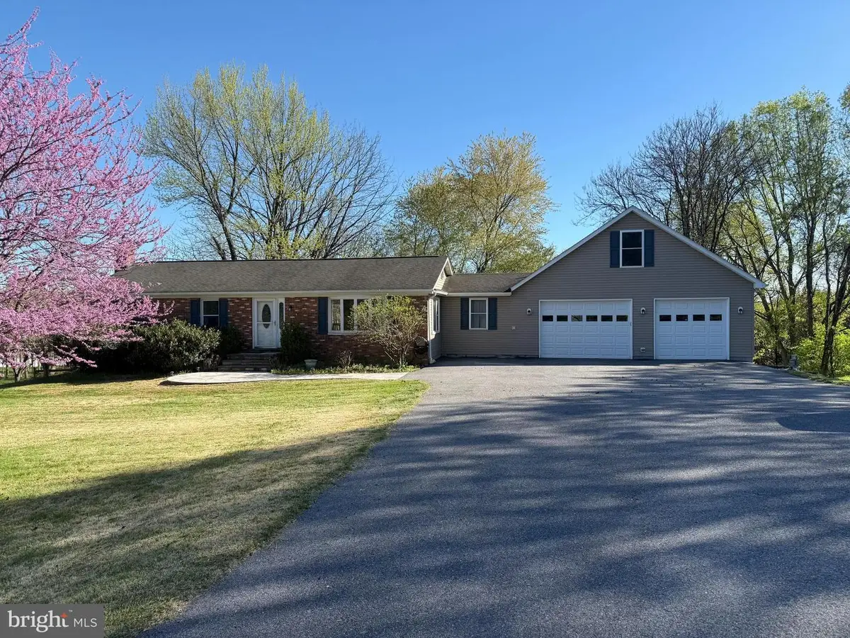 6332 Boyers Mill Rd, New Market, MD 21774 - #1