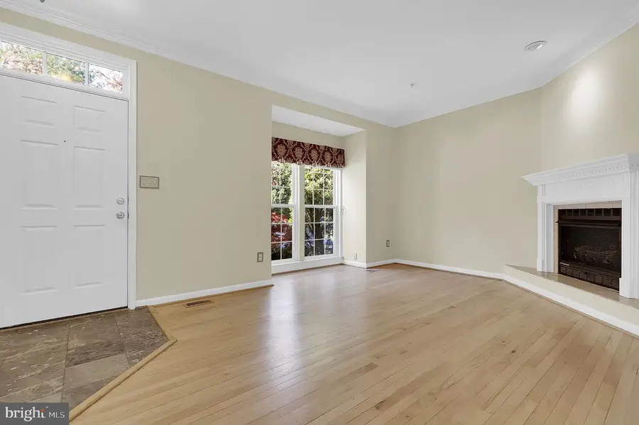 9424 Berkley Ln, Frederick, MD 21701 - #2