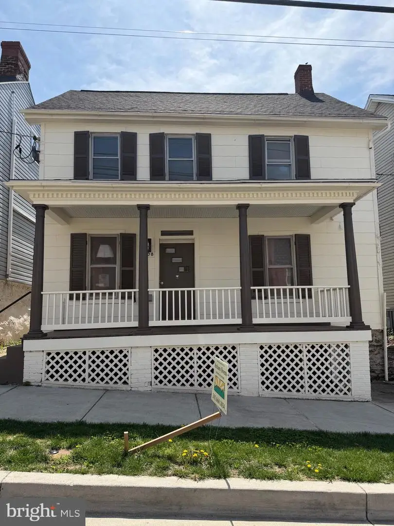 208 Main St, Middletown, MD 21769 - #2