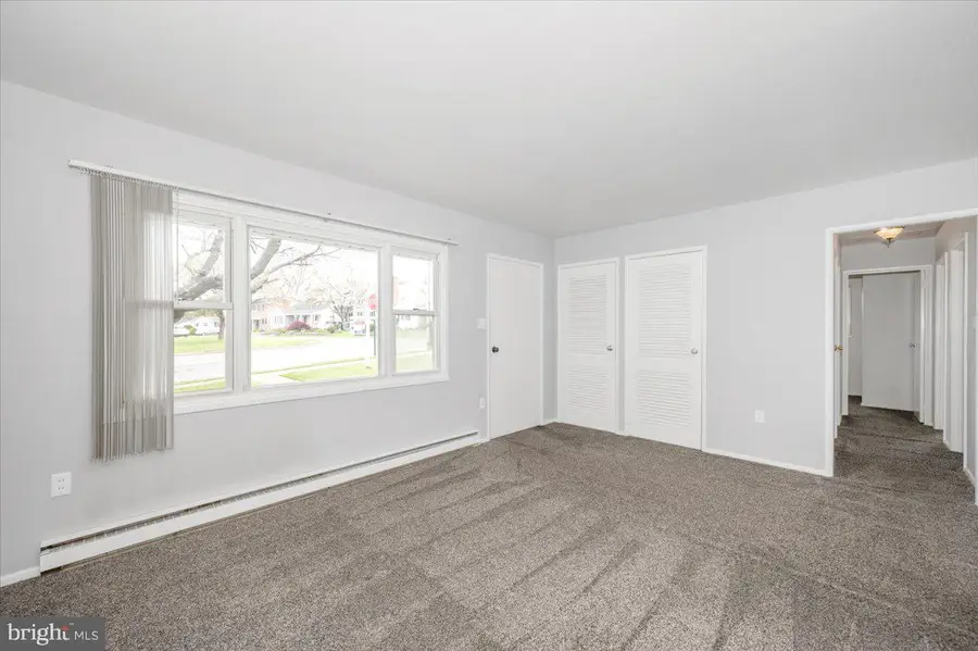 207 Barbara St, Frederick, MD 21701 - #3