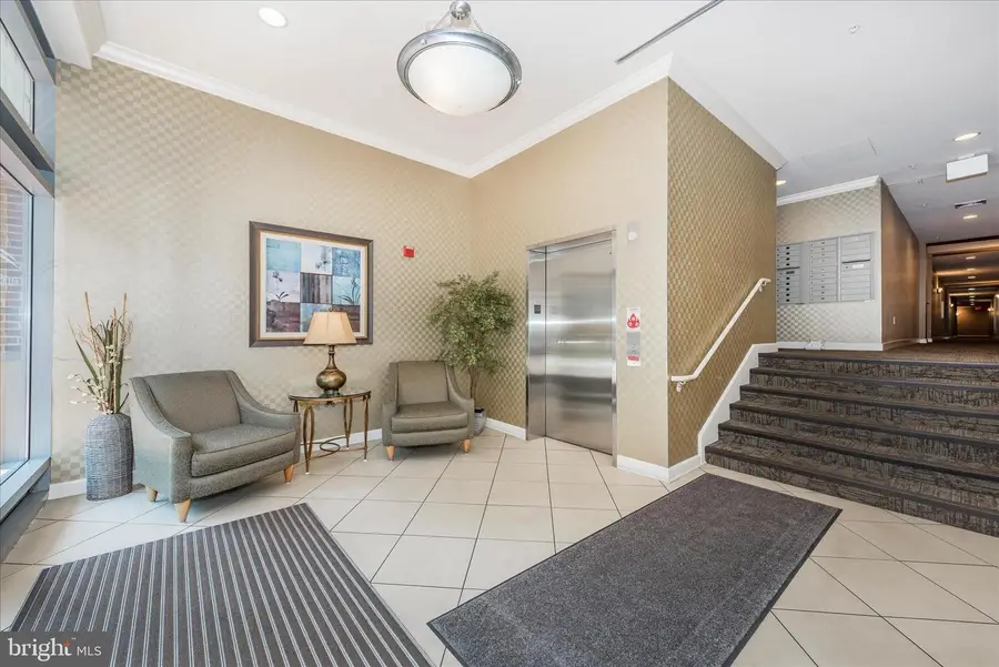 35 E All Saints St #211, Frederick, MD 21701 - #3