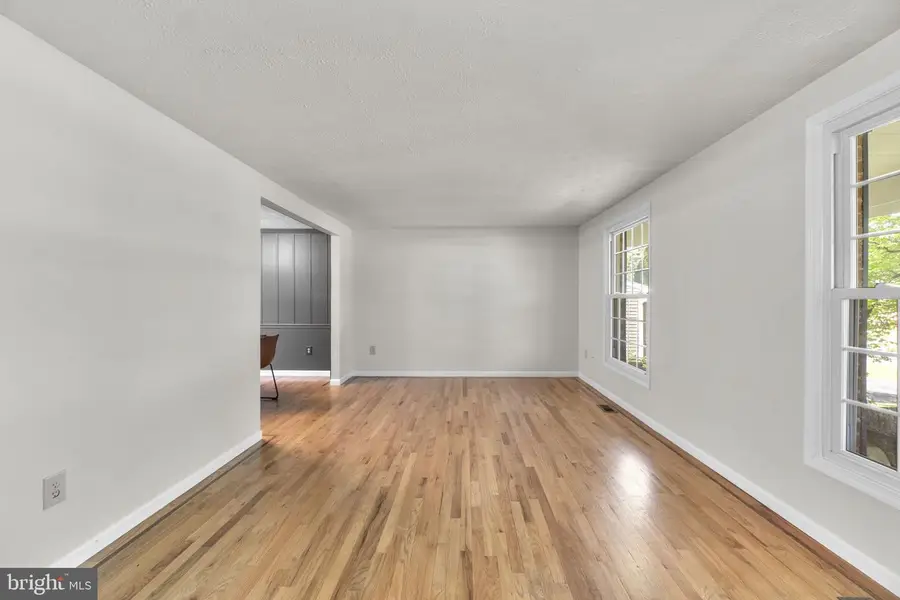 9503 Glade Ave, Walkersville, MD 21793 - #3