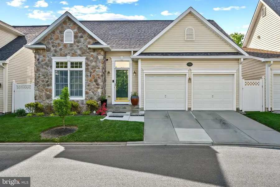 1002 Eastbourne Ct, Frederick, MD 21702 - #2