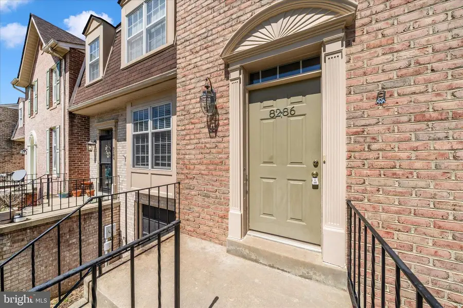 8286 Waterside Ct, Frederick, MD 21701 - #2