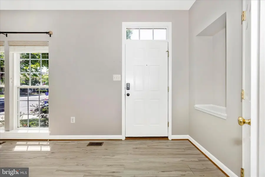 6642 Mcgrath Pl, Frederick, MD 21703 - #3