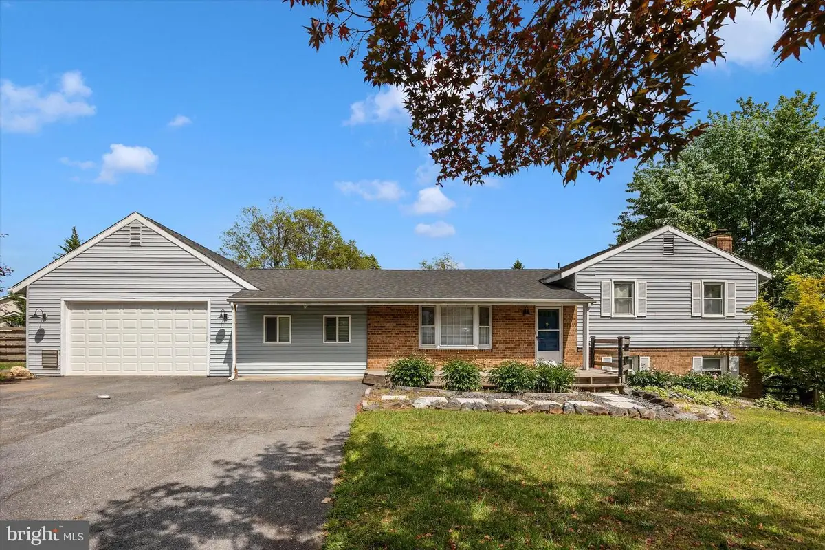 3905 Sugarloaf Dr, Monrovia, MD 21770 - #1