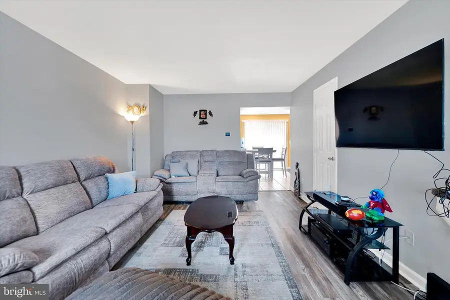 1112 Providence Ct, Frederick, MD 21703 - #3