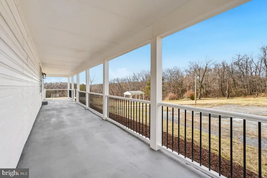 5717 Shaw Dr, Frederick, MD 21704 - #3