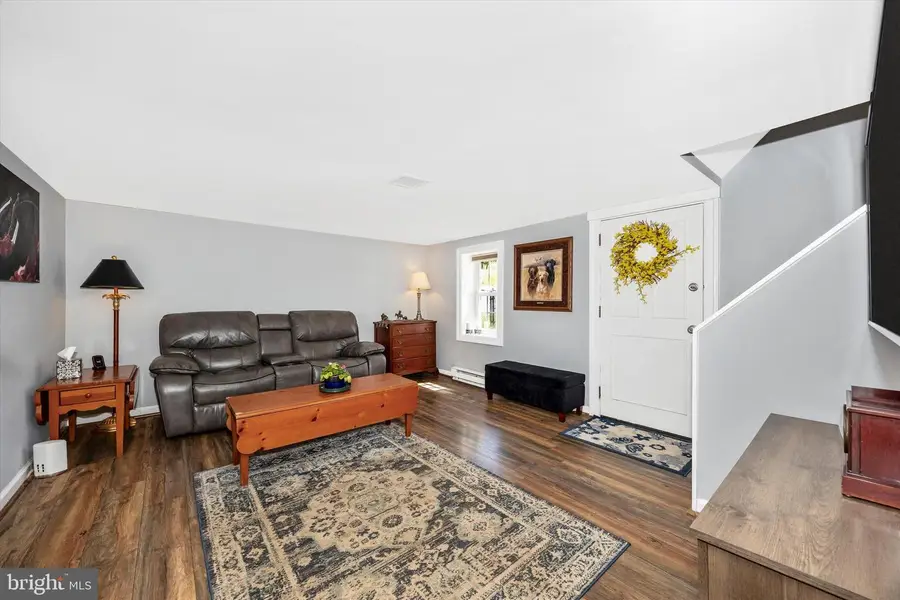 3204 Bidle Rd, Middletown, MD 21769 - #2