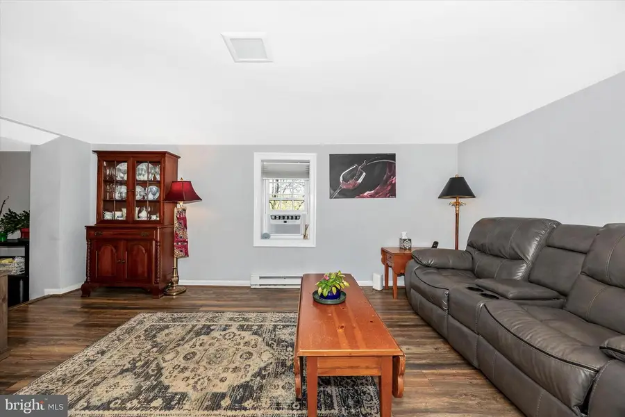 3204 Bidle Rd, Middletown, MD 21769 - #3