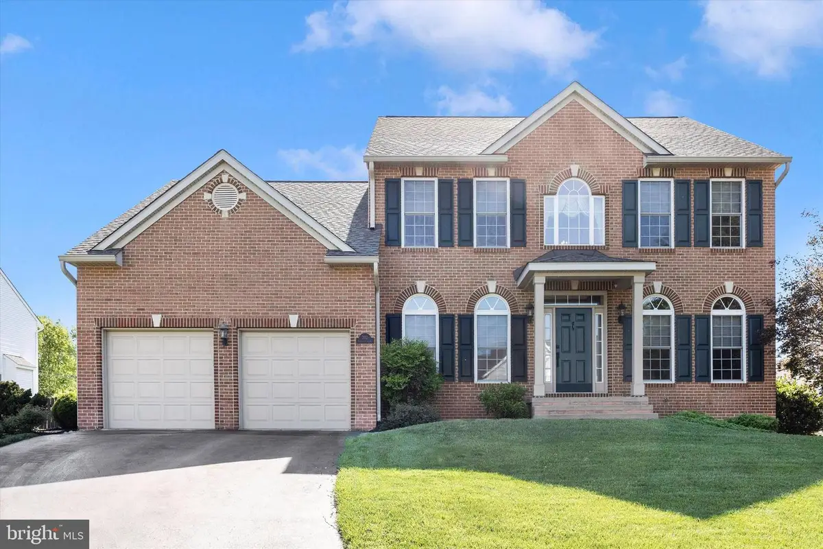 202 Swallow Falls Ct, Walkersville, MD 21793 - #1