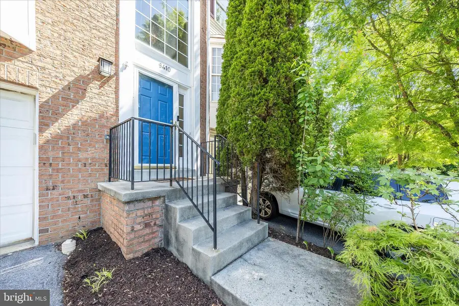 9410 Singleton Pl, Frederick, MD 21704 - #3