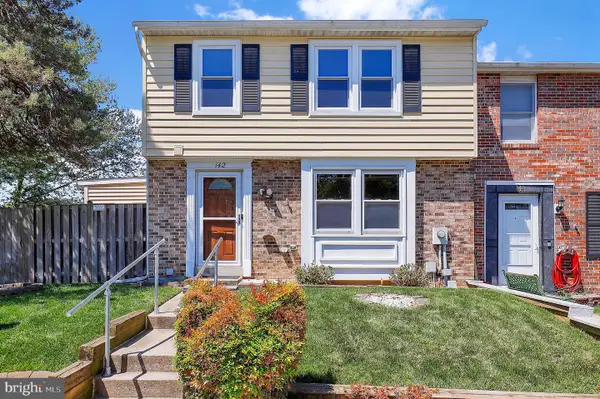 142 Fairfield Dr, FREDERICK, MD 21702