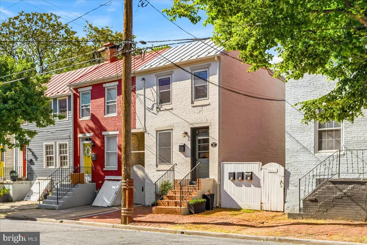 37 E 5th St, Frederick, MD 21701 - #1