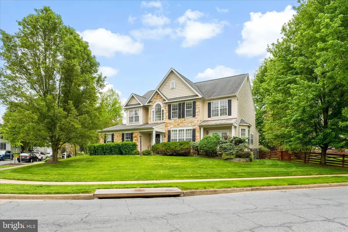 1700 Dearbought Dr, Frederick, MD 21701 - #1
