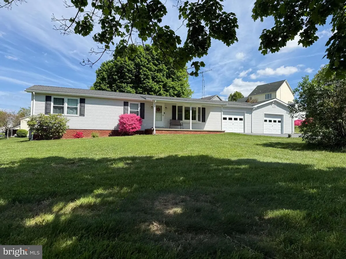 14011 Pryor Rd, Thurmont, MD 21788 - #1