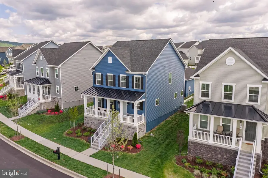 910 Clarendon Farm Ln, Brunswick, MD 21716 - #2