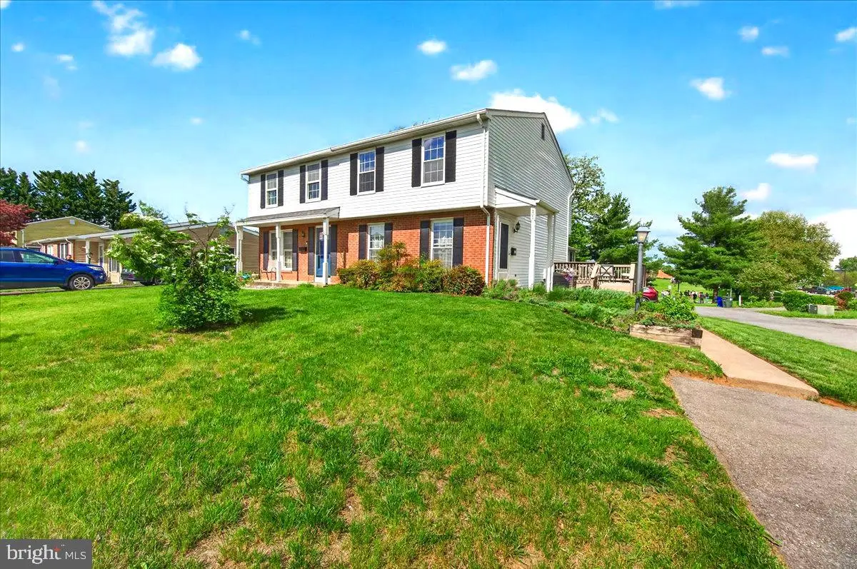 431 Heather Ridge Dr, Frederick, MD 21702 - #1
