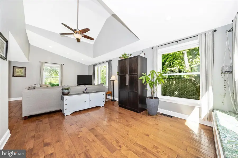 9401 Baltimore Rd, Frederick, MD 21704 - #3