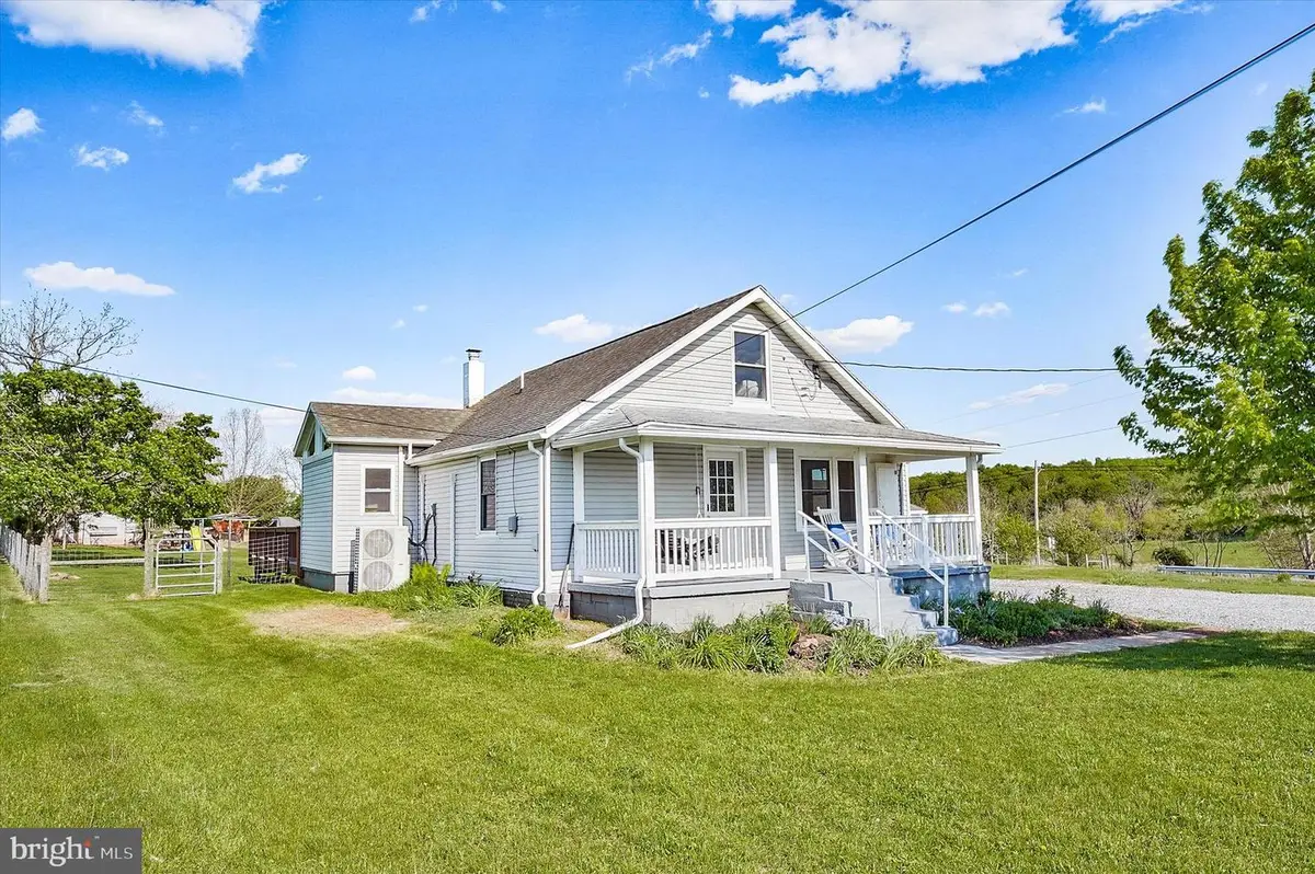 8022 Apples Church Rd, Thurmont, MD 21788 - #1