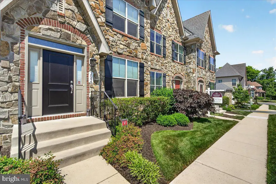 3044 Palatine Dr, Frederick, MD 21701 - #2