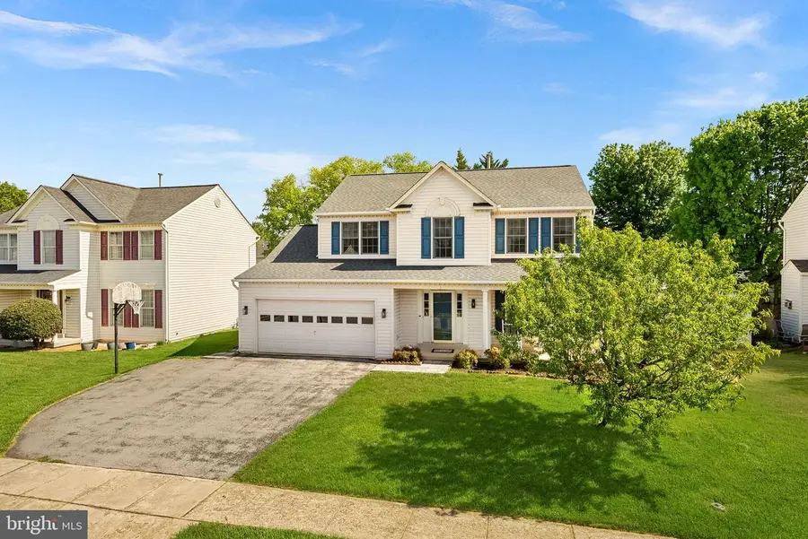 202 Winter Brook Ct, Walkersville, MD 21793 - #2
