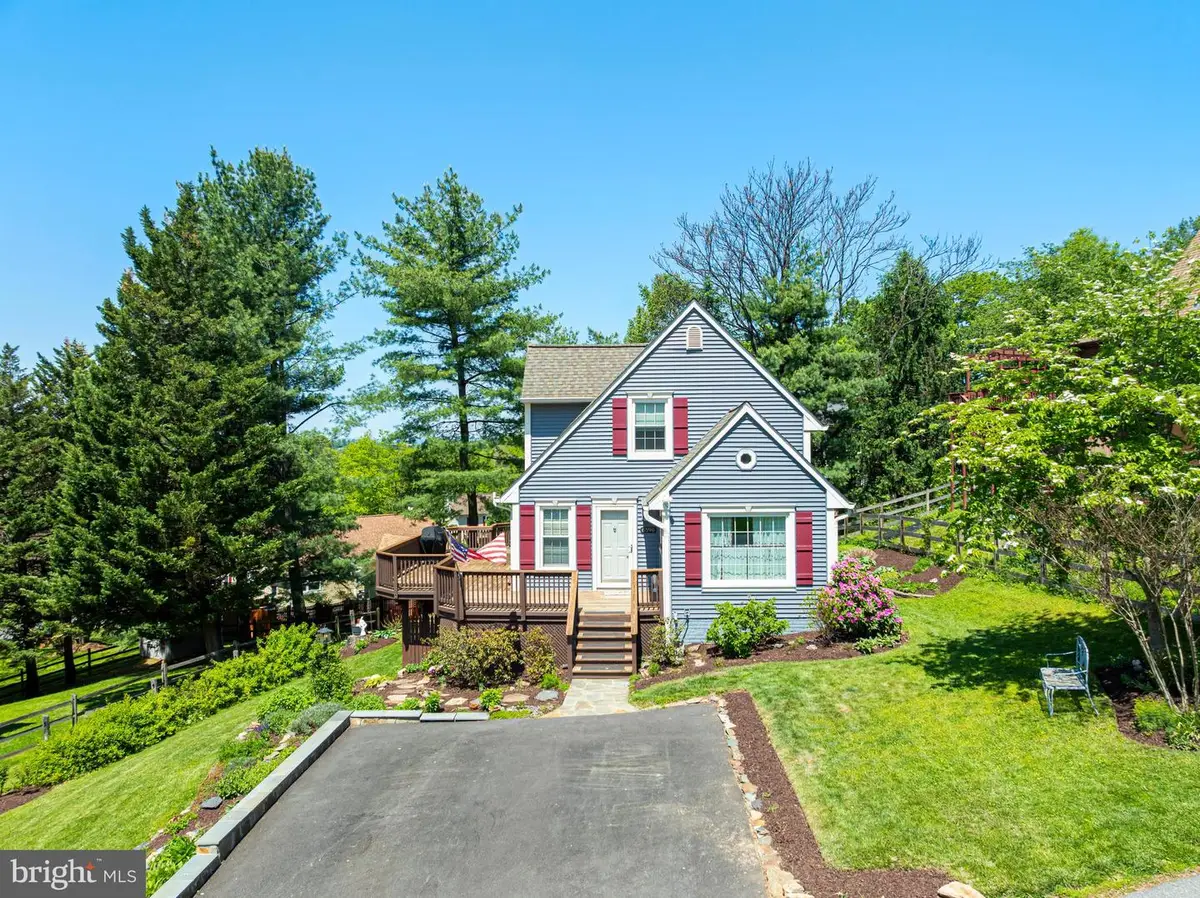 6596 E Lakeridge Rd, New Market, MD 21774 - #1