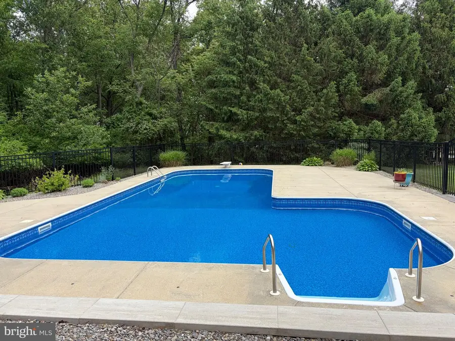 6618 Nahal Dr, Frederick, MD 21702 - #2