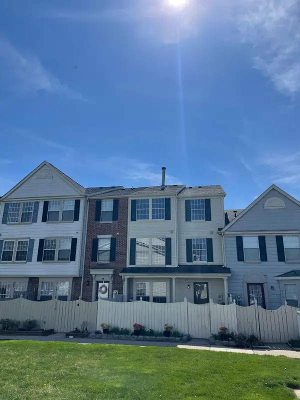 572 Hollyberry Way, FREDERICK, MD 21703