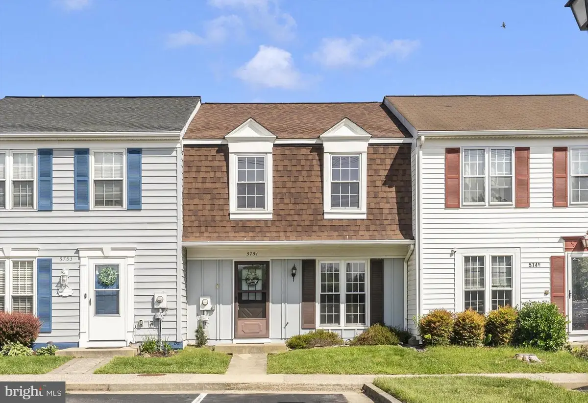 5751 Sunset View Ln, Frederick, MD 21703 - #1