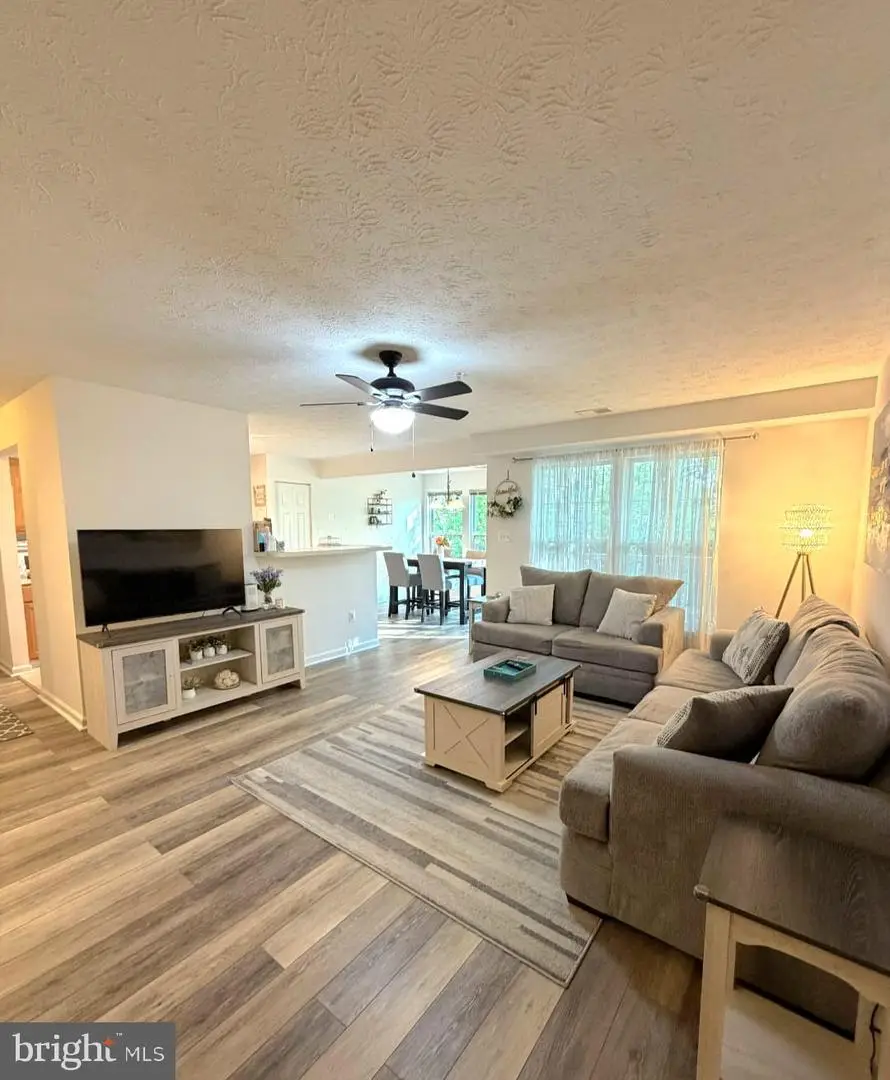6405 Weatherby Ct #f, Frederick, MD 21703 - #2