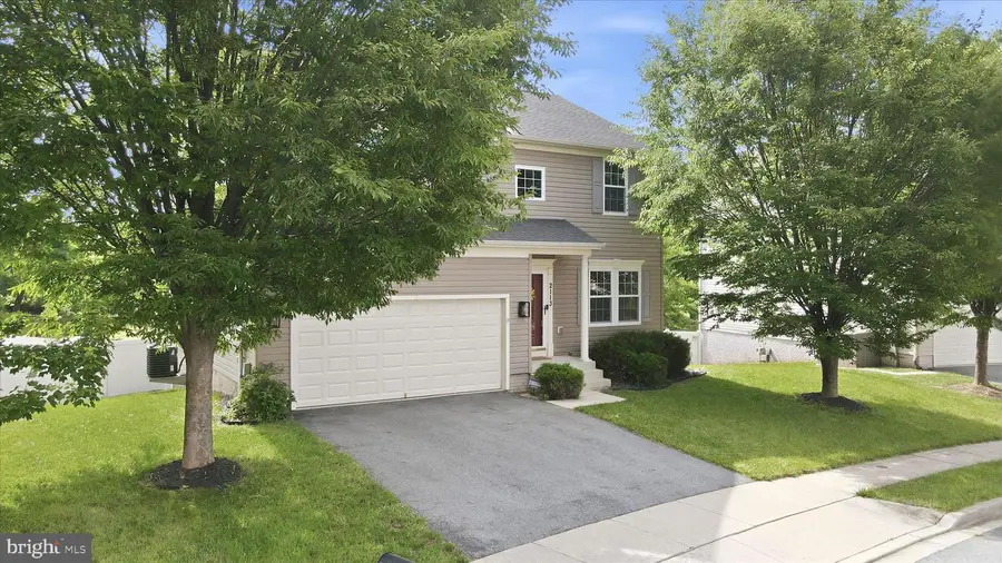 2113 Infantry Dr, Frederick, MD 21702 - #3