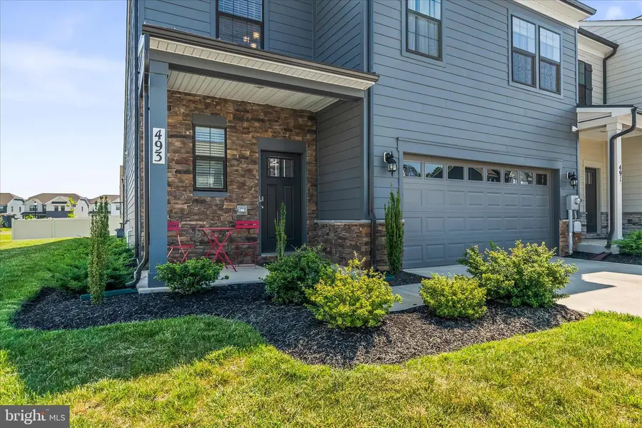 493 Hanson St, Frederick, MD 21701 - #2