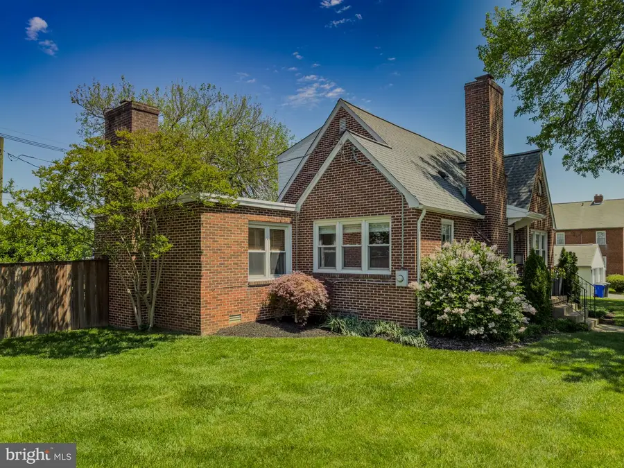 1 W 14th St W, Frederick, MD 21701 - #3