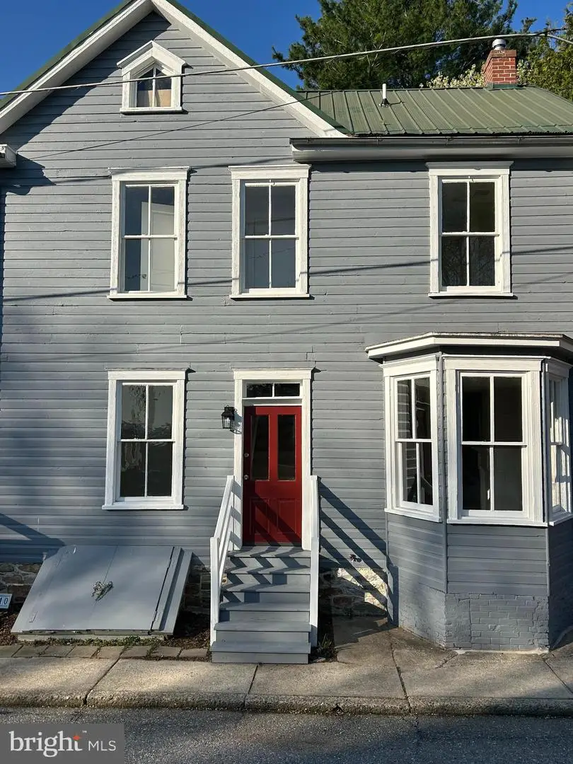 210 E Main St, Burkittsville, MD 21718 - #3