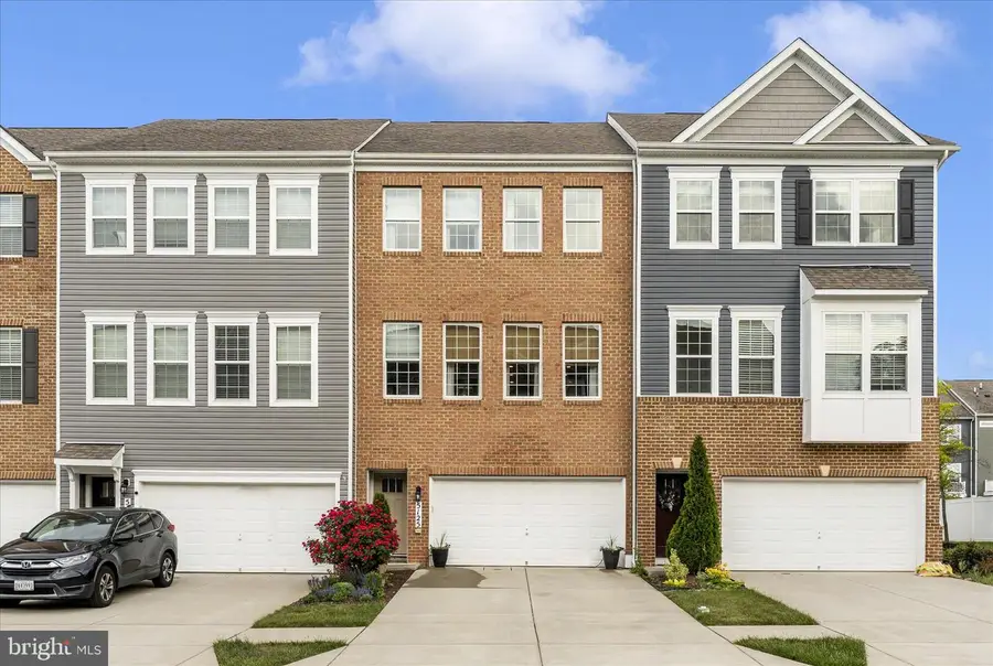 5125 Ironsides Dr, Frederick, MD 21703 - #2
