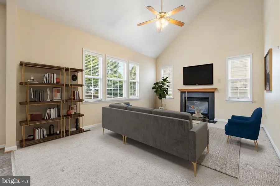 100 Crossing Pointe Ct, Frederick, MD 21702 - #3