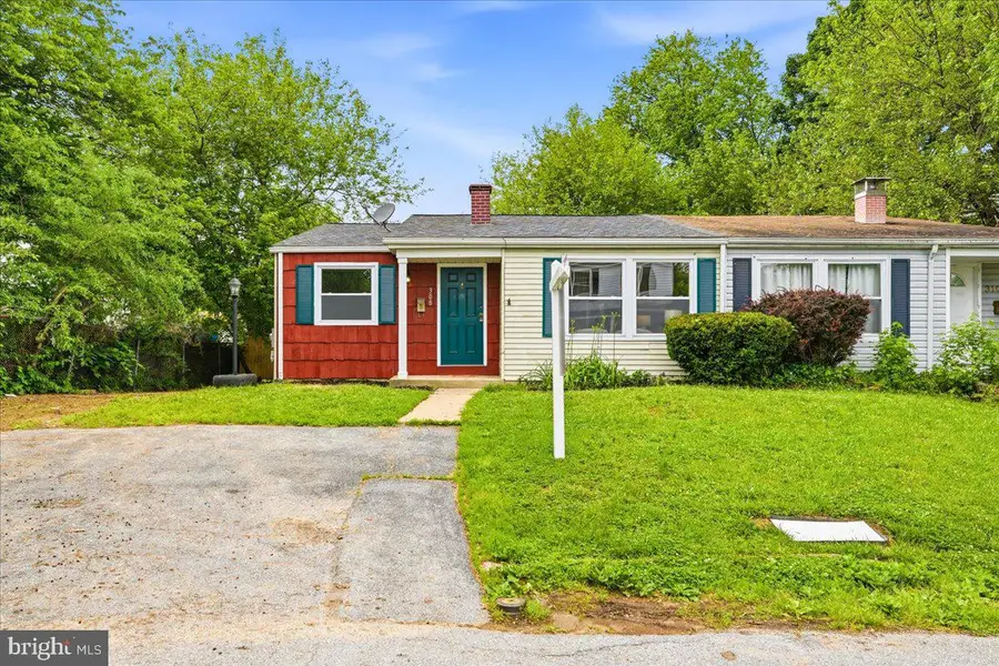 308 Heather Ridge Dr, Frederick, MD 21702 - #2