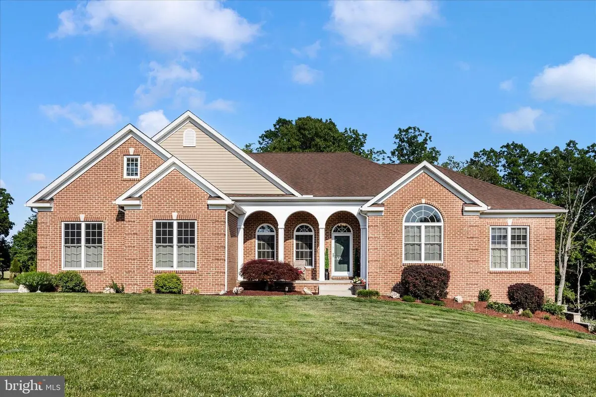 7145 Linganore Rd, Frederick, MD 21701 - #1