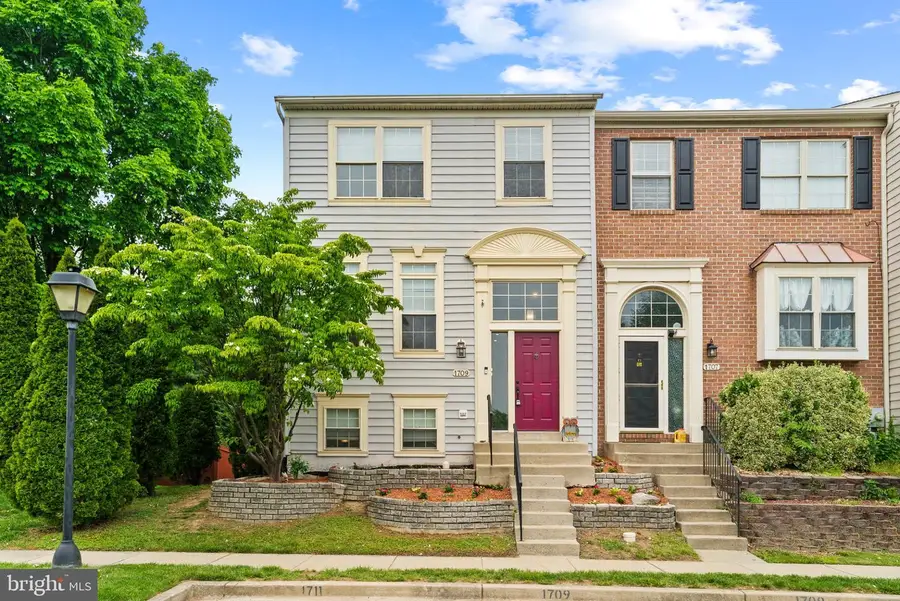 1709 Woodruff Way, Frederick, MD 21701 - #2