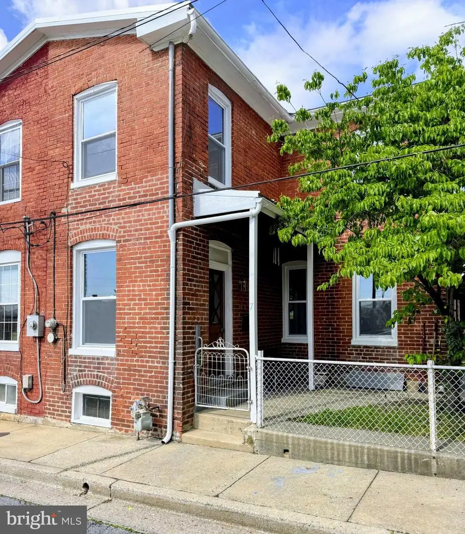 7 N Wisner St, Frederick, MD 21701 - #1