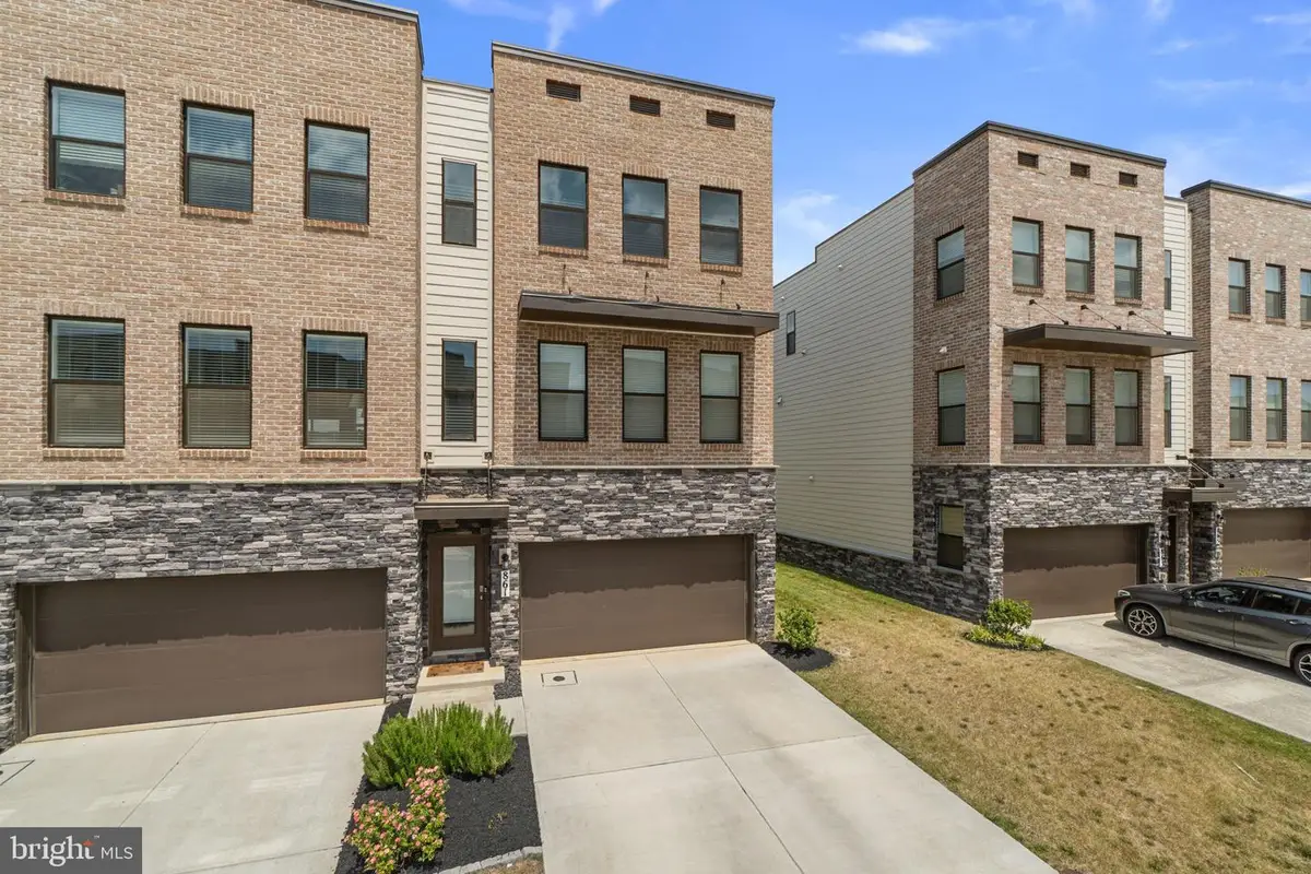 861 Amity St, Frederick, MD 21701 - #1