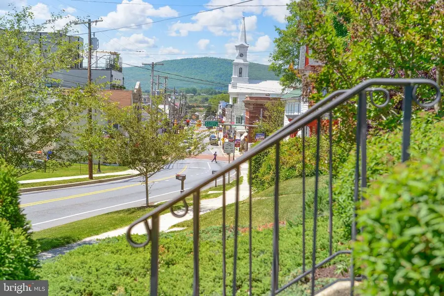19 E Main St, Middletown, MD 21769 - #2