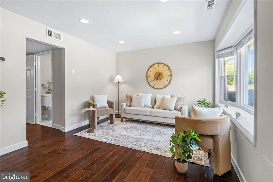 108 W Orndorff Dr, Brunswick, MD 21716 - #2