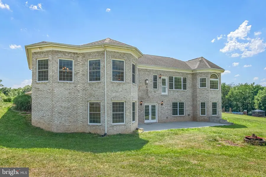 7147 Linganore Rd, Frederick, MD 21701 - #3