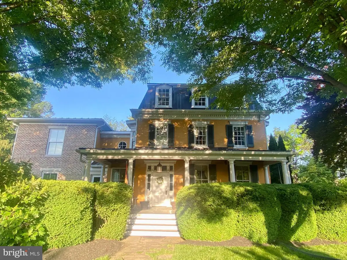 800 Carroll Pkwy, Frederick, MD 21701 - #1